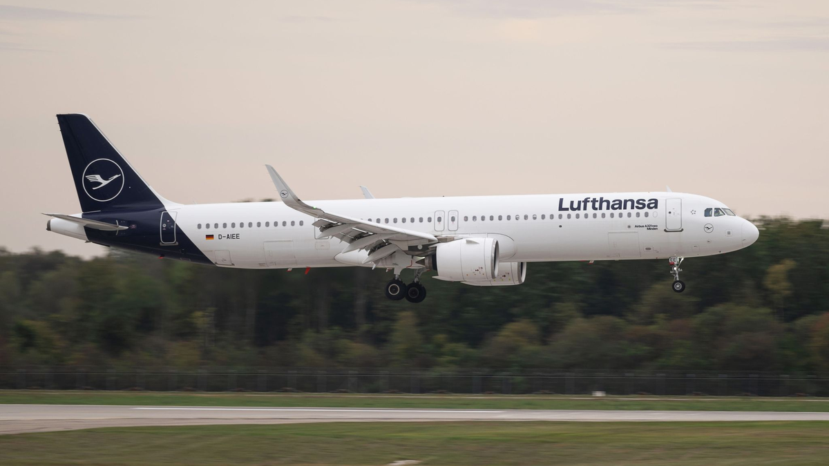 Die Lufthansa hatte ihre Sonderflüge aus Israel gestoppt. - Foto: Lukas Barth/dpa