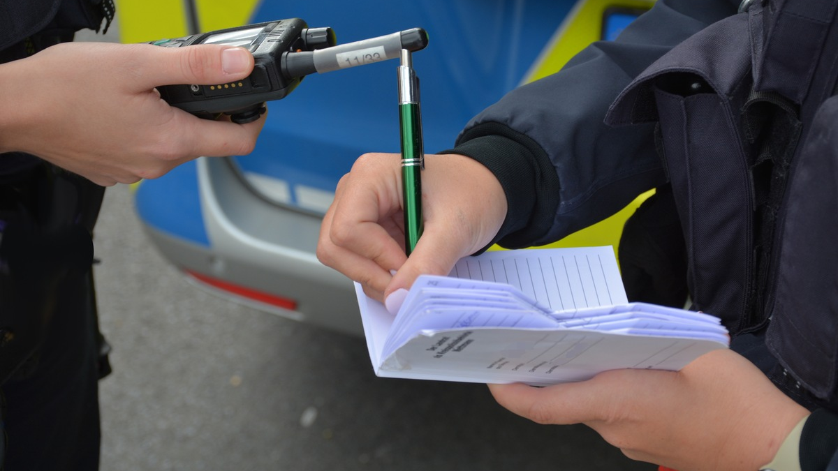 POL-ME: Polizei warnt: Falsche Reinigungskraft bestiehlt Kundin - 2603038 - Foto: presseportal.de