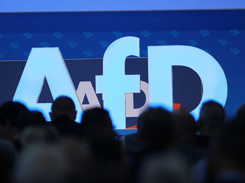 Logo auf AfD-Parteitag (Archiv) - Foto: über dts Nachrichtenagentur