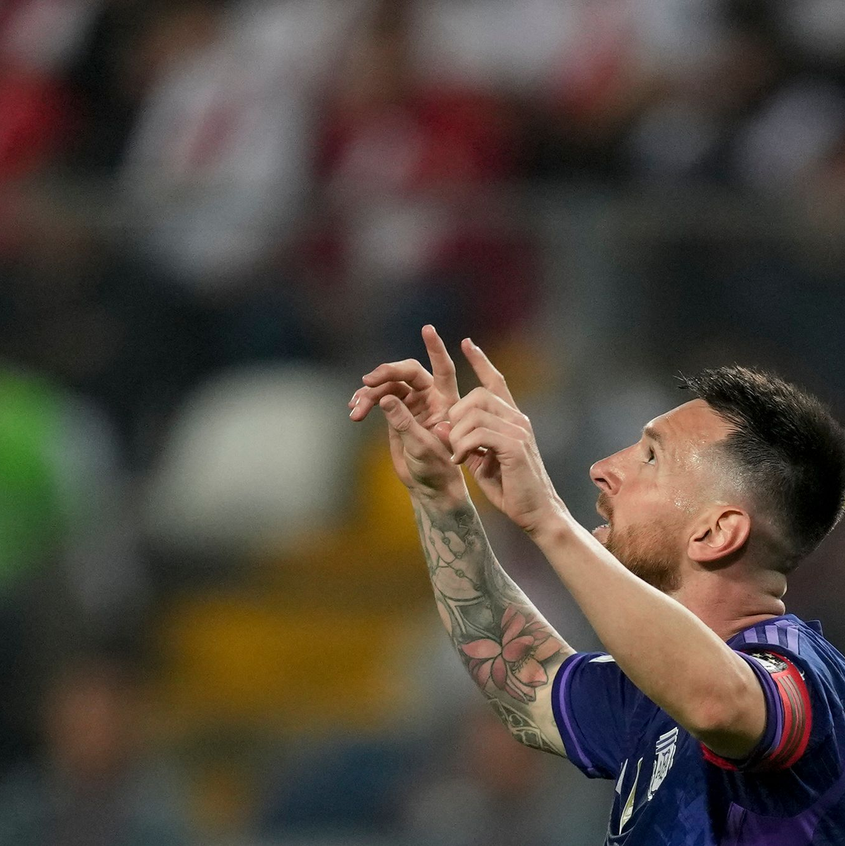 Argentiniens Superstar Lionel Messi erzielte zwei Tore gegen Peru. - Foto: Martin Mejia/AP