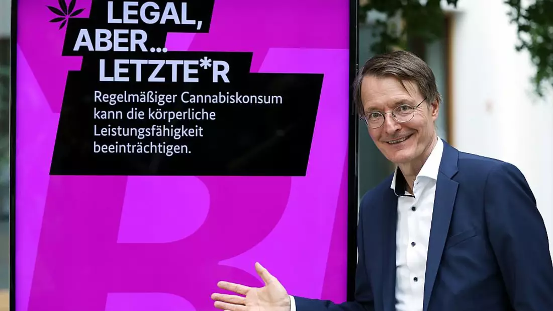 Karl Lauterbach bei der Vorstellung der Cannabis-Kampagne (Archiv) - Bild: über dts Nachrichtenagentur