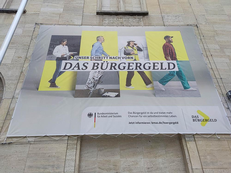 Werbung für das Bürgergeld (Archiv) - Foto: über dts Nachrichtenagentur