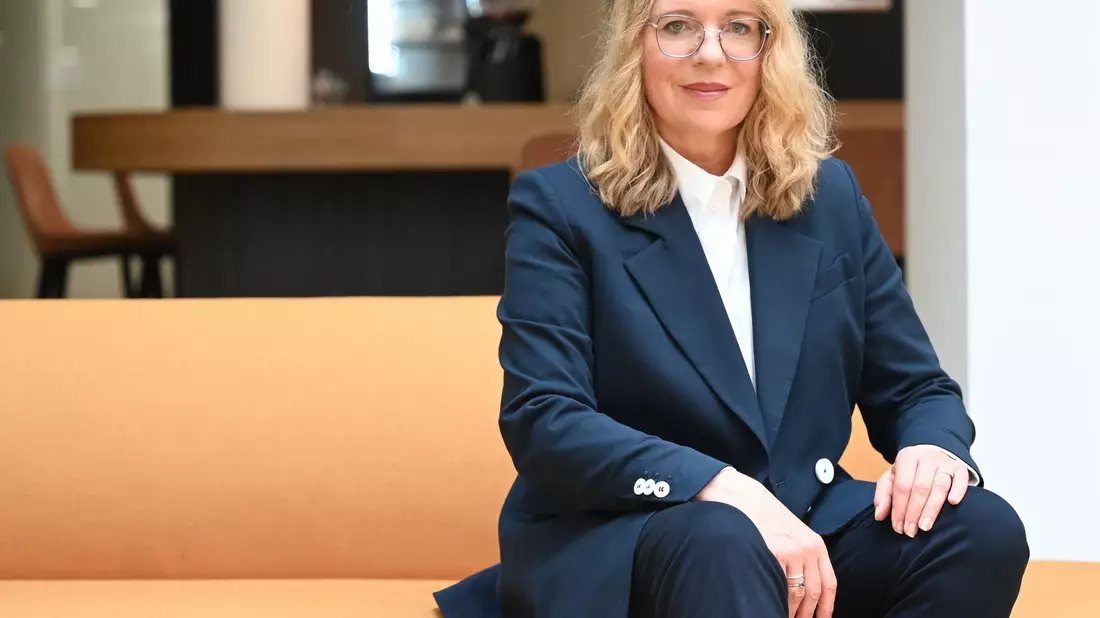«Es muss bei der Bevölkerung ankommen, dass wir ähnlich wie im letzten Jahr weiterhin Gas einsparen», sagt Claudia Kemfert, Leiterin der Abteilung Energie, Verkehr, Umwelt am Deutschen Institut für Wirtschaftsforschung (DIW Berlin). - Bild: Carla Benkö/dpa