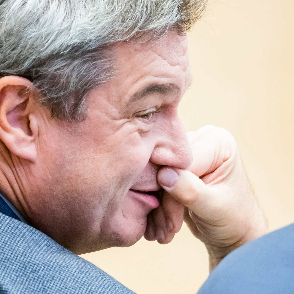 Markus Söder nimmt an der Sitzung des Bundesrates teil. - Foto: Christoph Soeder/dpa
