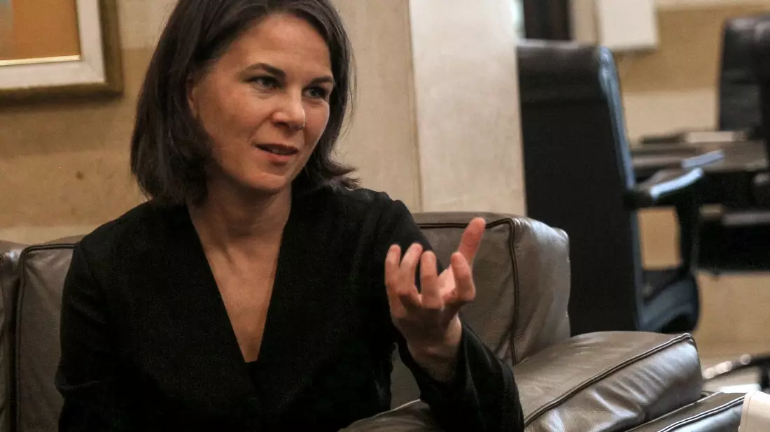 Außenministerin Annalena Baerbock ist zu Gesprächen im Libanon. - Bild: Marwan Naamani/dpa