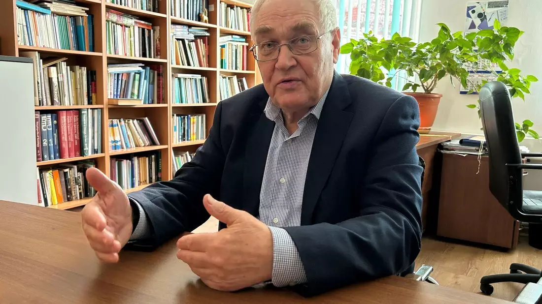 Der Soziologe Lew Gudkow ist wissenschaftlicher Leiter von Russlands einzigem unabhängigem Meinungsforschungsinstitut Lewada. - Bild: Ulf Mauder/dpa