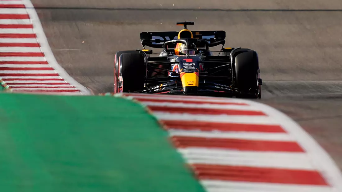 Er startet bei Großen Preis von Austin als Erster: Red-Bull-Pilot Max Verstappen. - Bild: Eric Gay/AP