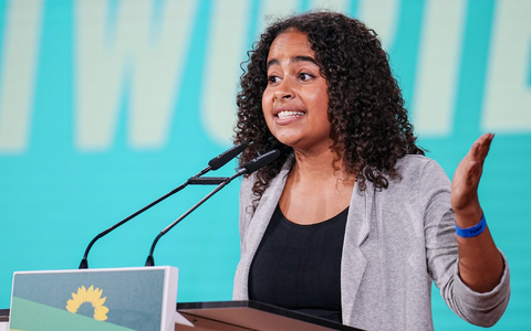 Sarah Lee Heinrich wurde als Bundessprecherin der Grünen Jugend verabschiedet. - Foto: Kay Nietfeld/dpa