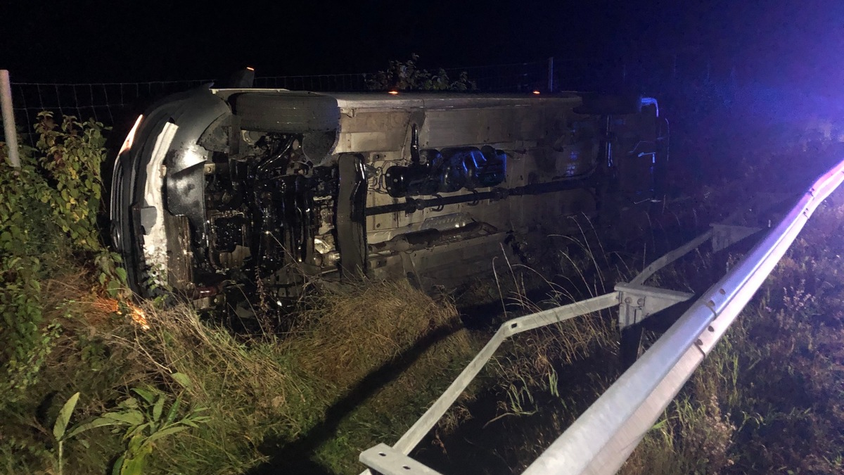 POL-PDPS: Verkehrsunfall unter Alkoholeinfluss - Foto: presseportal.de