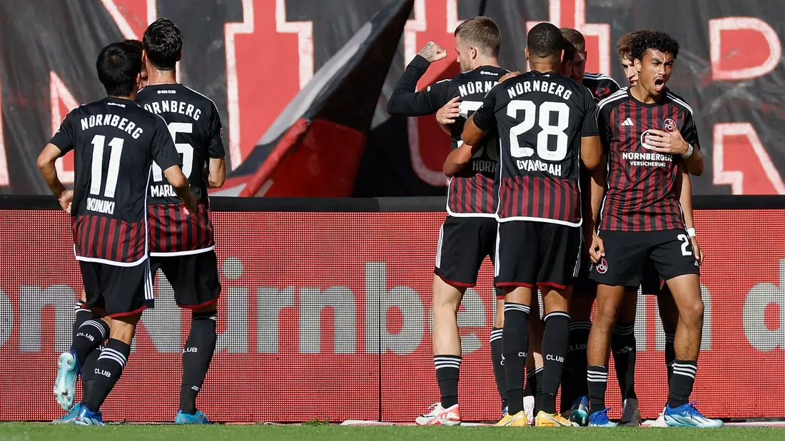 Der 1. FC Nürnberg hat sich mit 3:1 gegen Hertha BSC durchgesetzt. - Bild: Heiko Becker/dpa