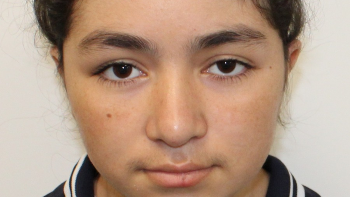 POL-GI: Vermisste 14-jährige Hasina Subhani aus Herborn - Foto: presseportal.de