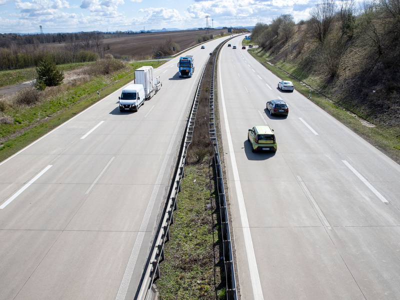 Die A17 war über mehrere Stunden in Richtung Dresden gesperrt. (Archivbild) - Foto: Daniel Schäfer/dpa-Zentralbild/dpa