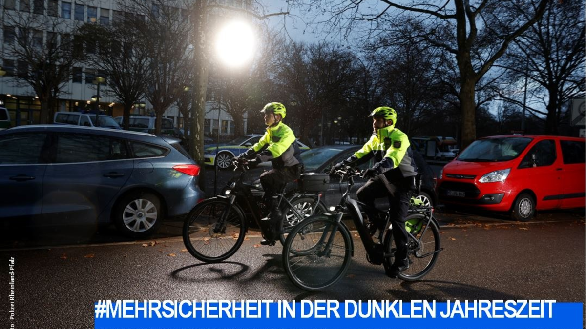 POL-PPWP: Dunkle Jahreszeit - Sehen und gesehen werden - Foto: presseportal.de