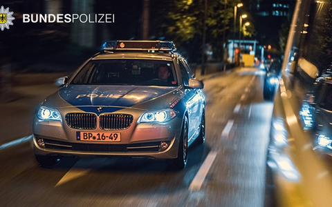 Bundespolizeidirektion München: Unbekannter beißt Zugbegleiter / Täter mutmaßlich ohne Ticket unterwegs - Foto: presseportal.de