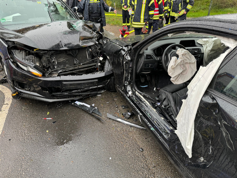 FFW Fredenbeck: Einsatzreiches Wochenende für die Einsatzkräfte der Samtgemeinde Fredenbeck - Foto: presseportal.de