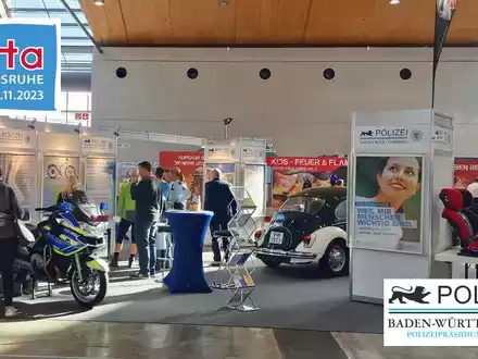 POL-KA: Vielseitiges Informationsangebot der Polizei Karlsruhe auf der offerta 2023 - Foto: presseportal.de