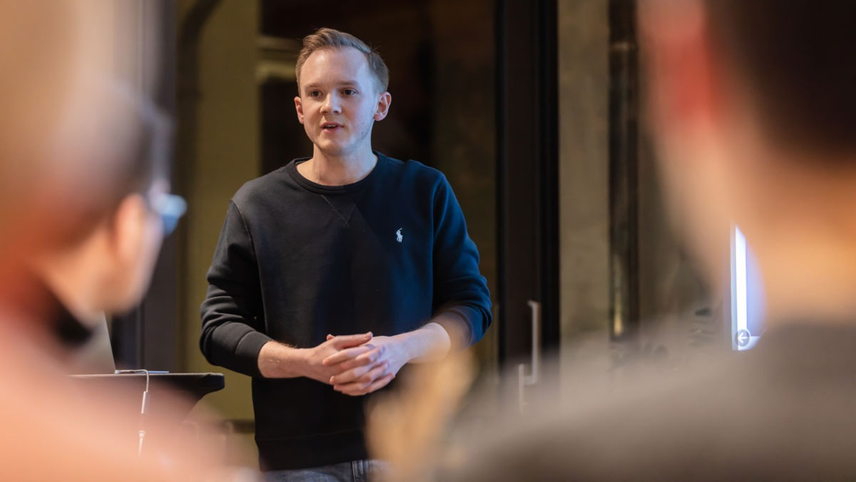 Julian Klemens: Mitarbeitergewinnung für Zahnarztpraxen - Warum in Zukunft jede Praxis eine gute Recruiting-Agentur braucht - Foto: presseportal.de