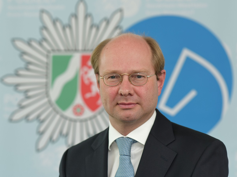 POL-WAF: Beckum. Indischer Staatsbürger nach internationaler Fahndung festgenommen - Foto: presseportal.de