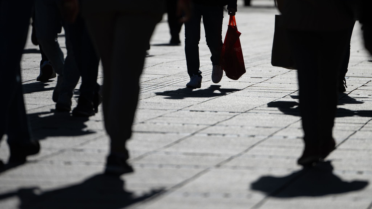 Tiefstand: Geringer war die Kauflust der Menschen in Deutschland zuletzt während der Finanzkrise im Jahr 2008. - Foto: Marijan Murat/dpa
