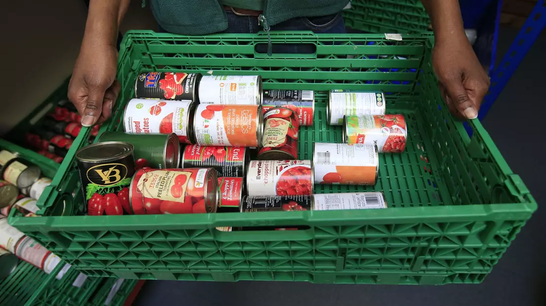 Mehr als eine Million Kinder in Großbritannien leben in schwerster Armut. (Symbolbild) - Bild: Jonathan Brady/PA Wire/dpa