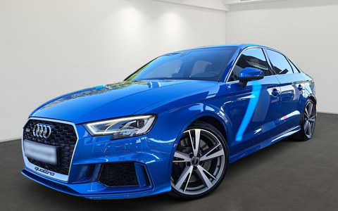 POL-FR: Albbruck / Bad Säckingen: Unbekannter unterschlägt hochwertiges Fahrzeug - Polizei sucht nach Zeugen - Foto: presseportal.de