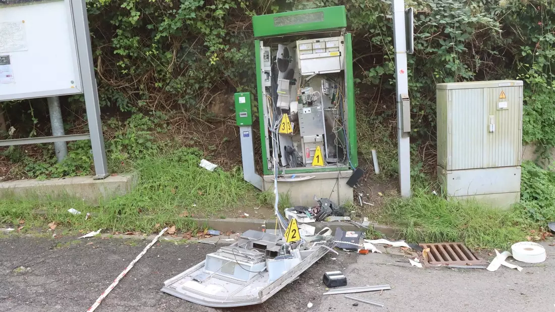 POL-ME: Fahrkartenautomat gesprengt - die Polizei ermittelt - Erkrath - 2312014 - Bild: presseportal.de