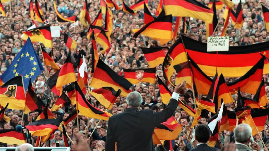 Die Bundesrepublik wird 75 und picture alliance zeigt besondere Bilder zu diesem Jubiläum - Bild: presseportal.de
