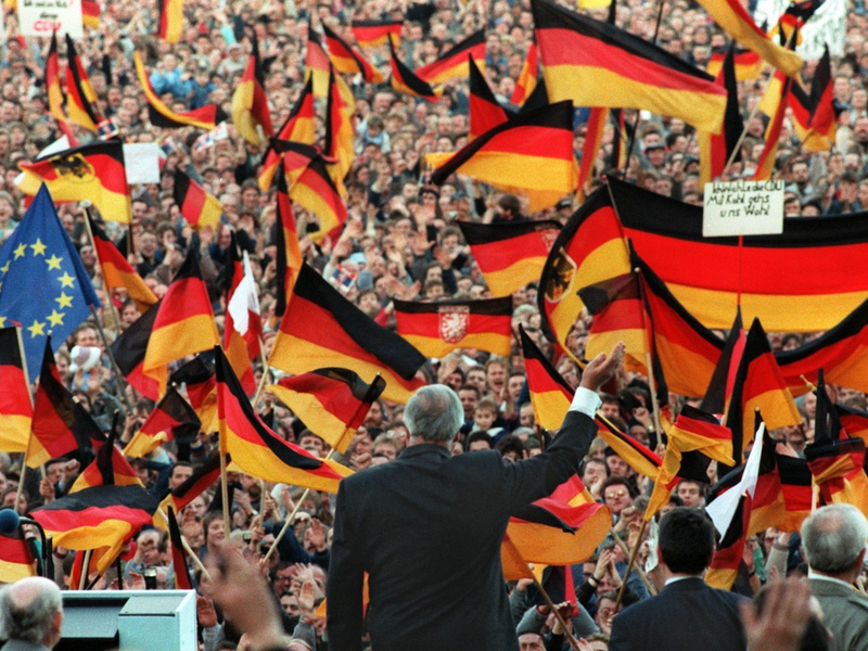 Die Bundesrepublik wird 75 und picture alliance zeigt besondere Bilder zu diesem Jubiläum - Foto: presseportal.de
