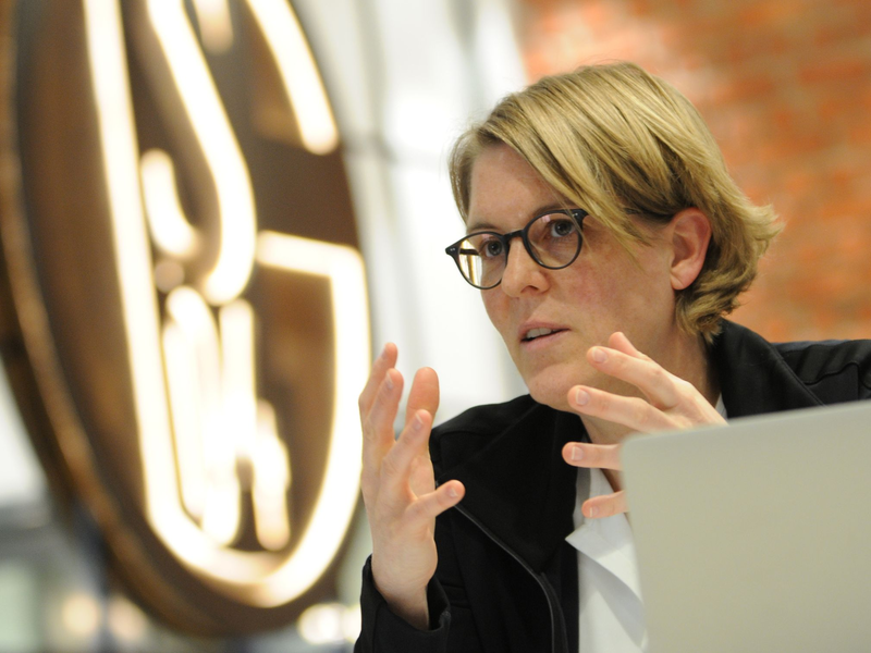 Die Finanzvorständin von Schalke 04, Christina Rühl-Hamers, konnte ein positives Ergebnis verkünden. - Foto: Wolf von Dewitz/dpa-Zentralbild/dpa