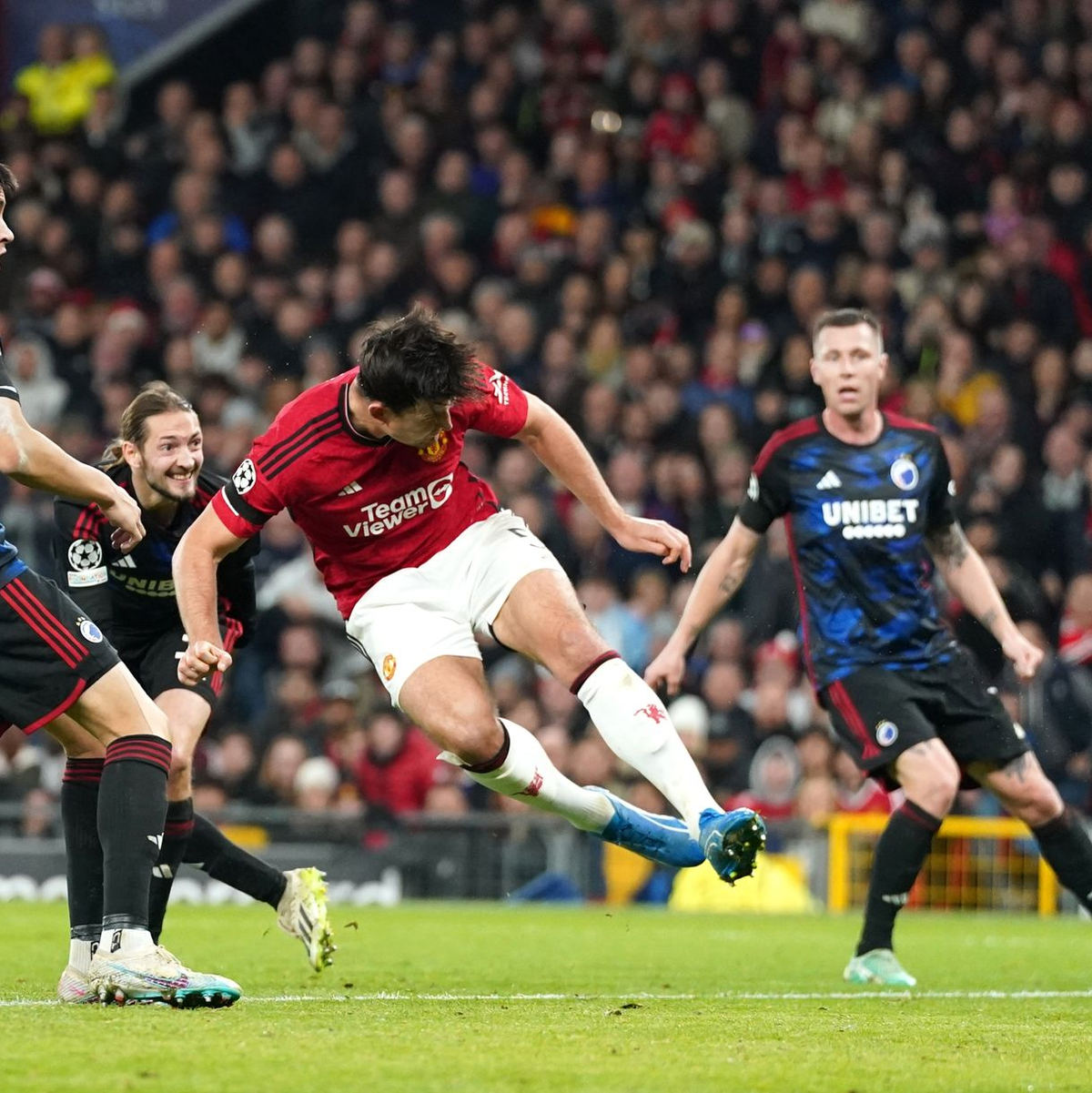 Köpfte Manchester United gegen den FC Kopenhagen in Führung: Harry Maguire (M). - Foto: Nick Potts/PA Wire/dpa