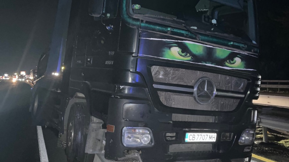 POL-VDKO: LKW Unfall im Baustellenbereich verursacht erhebliche Verkehrsstörungen - Foto: presseportal.de