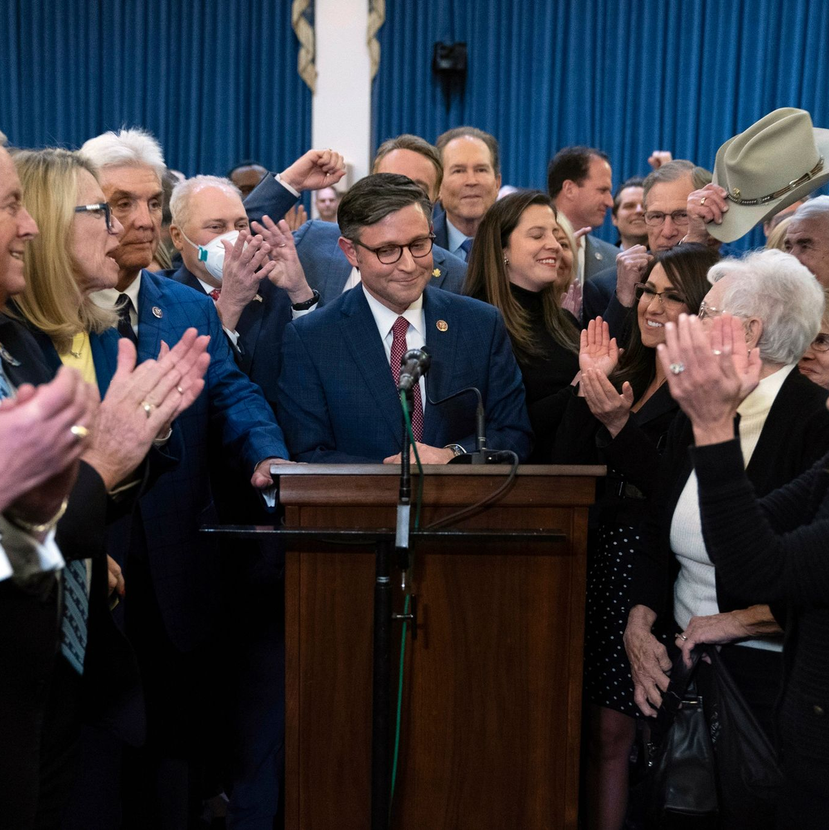 Kandidat Nummer vier: Der Jurist und frühere Radiomoderator Mike Johnson. - Foto: Jose Luis Magana/AP/dpa