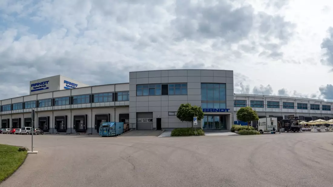 IGEFA SE erweitert ihren Standort in Memmingen / Im zweiten Halbjahr 2023 bündelt der Branchenführer an seinem oberschwäbischen Sitz die Kompetenzen zweier Niederlassungen. - Bild: presseportal.de