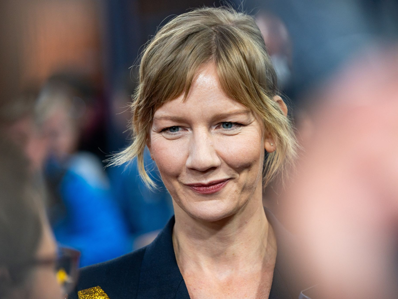 Die deutsche Schauspielerin Sandra Hüller sorgt längst auch international für Furore. - Foto: Jonas Walzberg/dpa