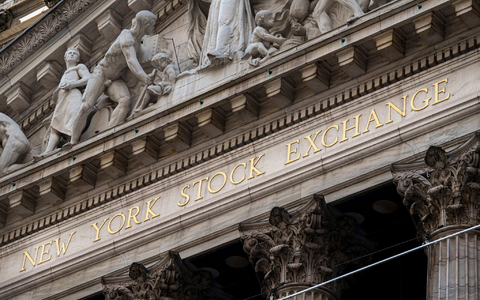 Quartalsberichte der Tech-Giganten trüben die Stimmung an der New Yorker Börse. - Foto: J. David Ake/AP/dpa