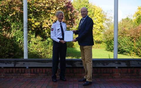 POL-LG: Gemeinsame Pressemitteilung der Polizeiinspektion Lüneburg/Lüchow-Dannenberg/Uelzen und dem Finanzamt Lüneburg - Sicherheitspartnerschaft unterzeichnet - Foto: presseportal.de POL-LG: Gemeinsame Pressemitteilung der Polizeiinspektion Lüneburg/Lüchow-Dannenberg/Uelzen und dem Finanzamt Lüneburg - Sicherheitspartnerschaft unterzeichnet - Foto: presseportal.de