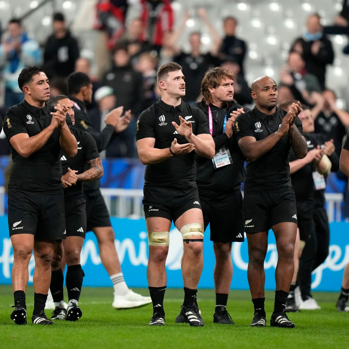 Die Neuseeländer treffen im Finale auf Südafrika. - Foto: Pavel Golovkin/AP