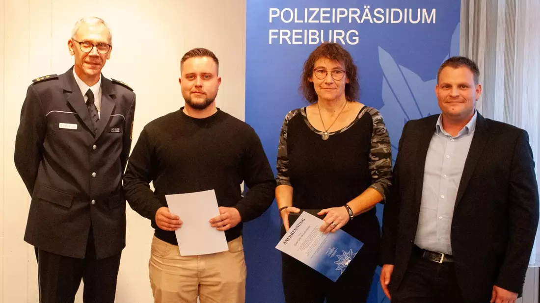 POL-FR: Waldshut-Tiengen / Küssaberg / Jestetten: Couragierte Bürger werden für ihren Einsatz geehrt - Bild: presseportal.de