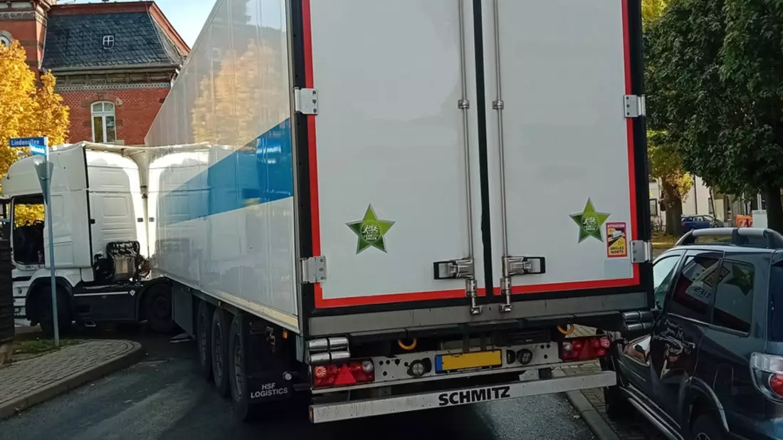 LPI-EF: Rückwärtsfahren endet mit Anzeige - Bild: presseportal.de