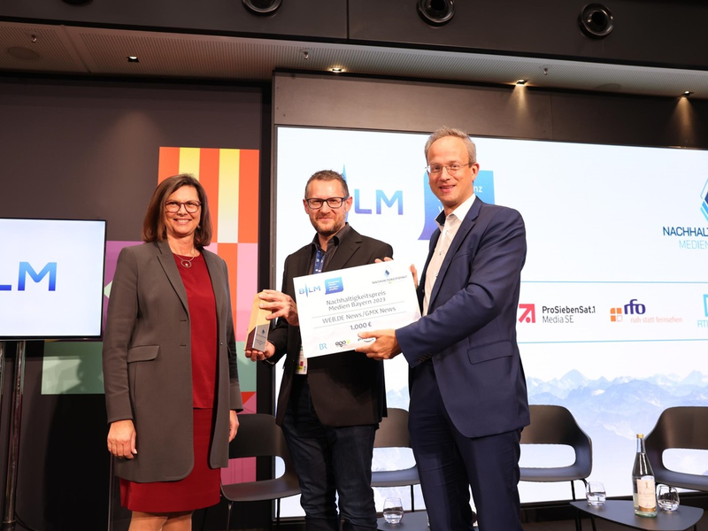 WEB.DE News/GMX News gewinnt den ersten Nachhaltigkeitspreis Medien Bayern Nachhaltigkeitspakt wächst: RTLZWEI wird weiterer Paktpartner - Foto: presseportal.de