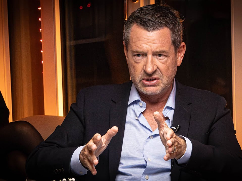 Kai Diekmann im Salon Schinkelplatz: Christian Wulff ist am Umgang mit der Wahrheit gescheitert - Foto: inside-wirtschaft.de