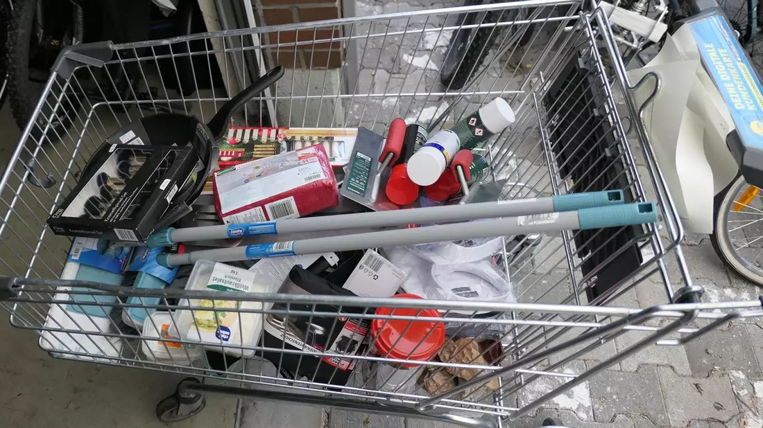 POL-PB: Vollgepackter Einkaufswagen aufgefunden - Polizei ermittelt wegen Diebstahls - Bild: presseportal.de
