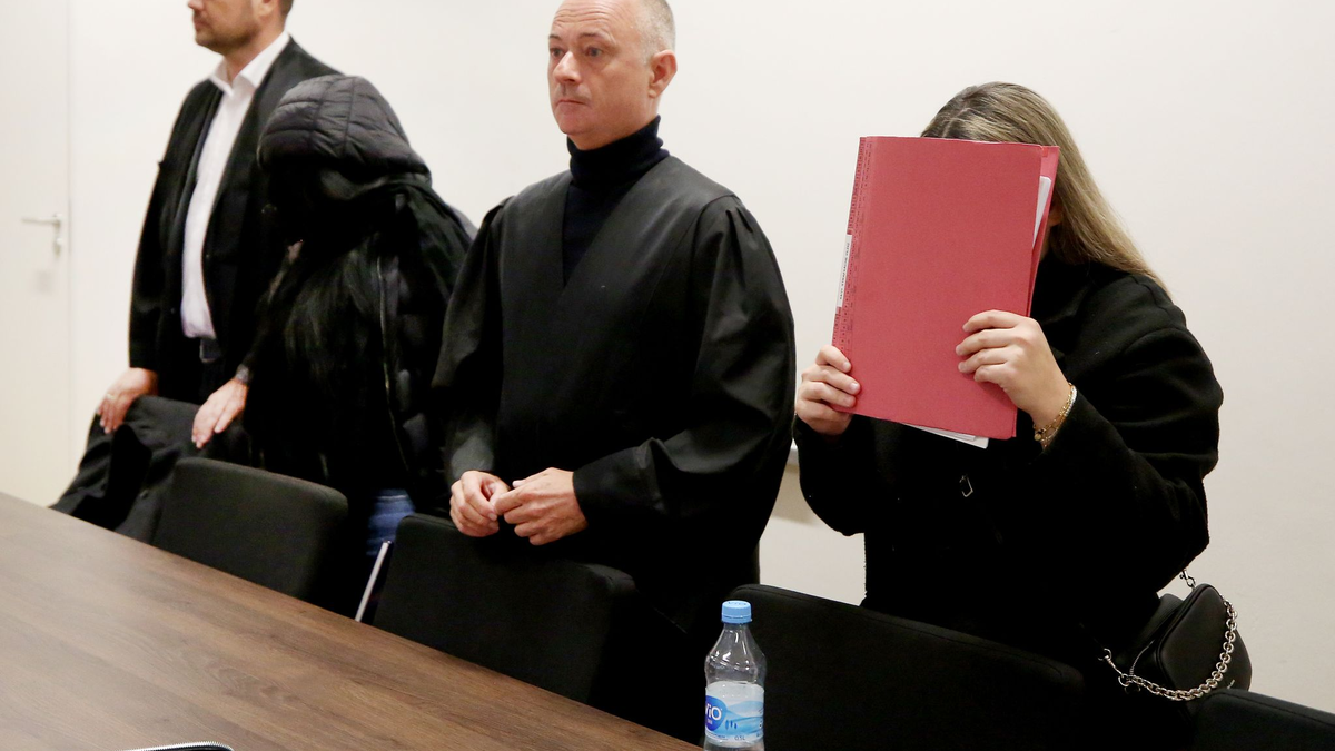 Im Prozess um den tragischen Tod eines zweijährigen Jungen in einer Mini-Kita in Gelsenkirchen wurde nun ein Urteil gesprochen. - Foto: Roland Weihrauch/dpa