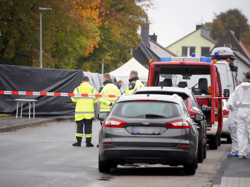 Nach dem Fund einer männlichen Leiche in Horn-Bad Meinberg ermittelt eine Mordkommission. - Foto: Christian Müller/Westfalennews/dpa