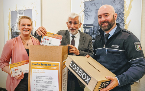 POL-BO: Aktionstag Respekt und Toleranz: Gewinner der Tombola stehen fest - Foto: presseportal.de