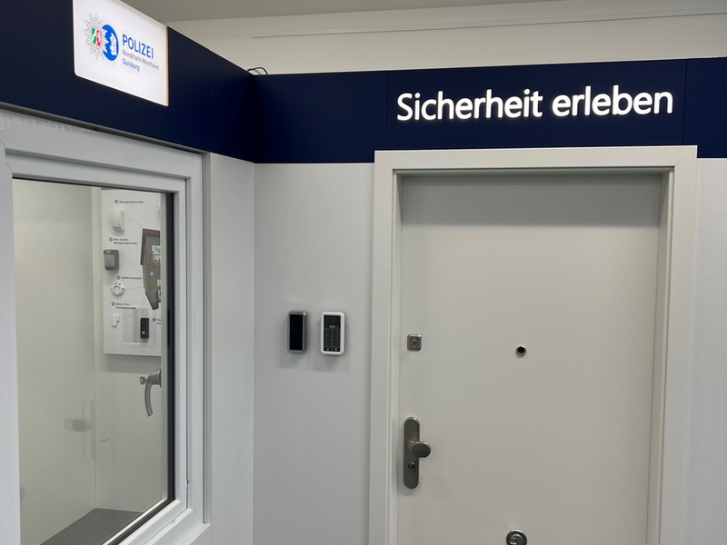 POL-DU: Ruhrort: Tag des Einbruchschutzes - Kriminalprävention lädt zum Tag der offenen Tür ein - Foto: presseportal.de