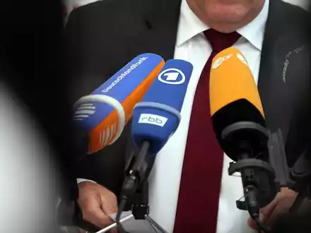 Mikrophone der Öffentlich-Rechtlichen (Archiv) - Foto: über dts Nachrichtenagentur