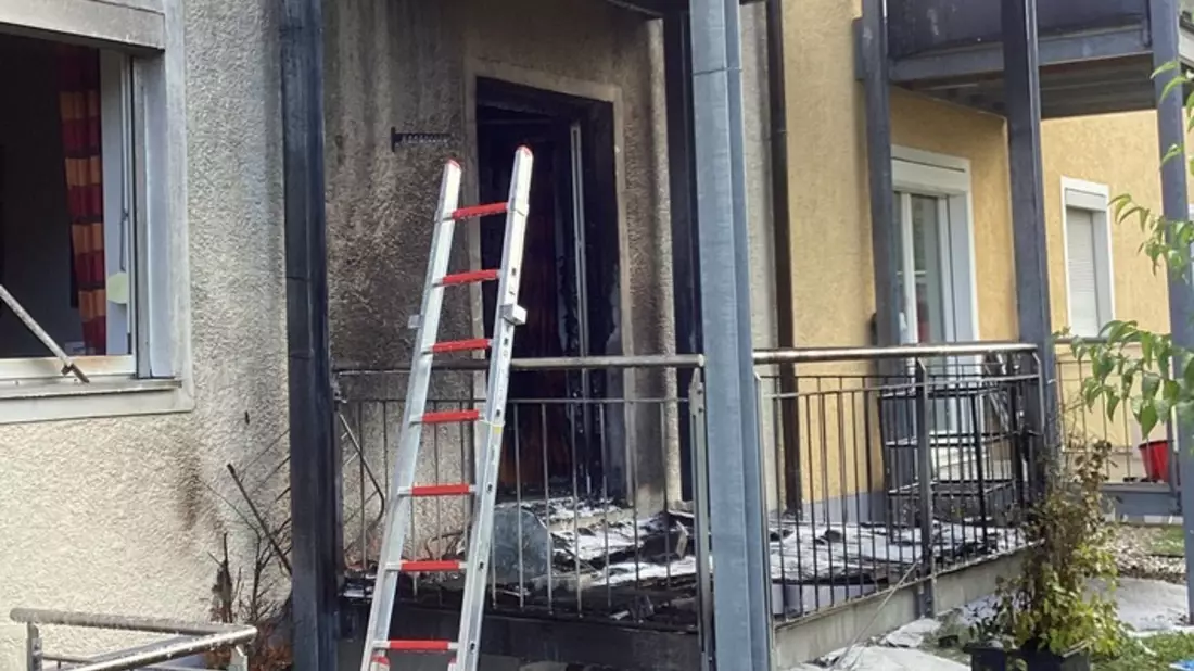 FW-M: Balkon in Flammen (Laim) - Bild: presseportal.de