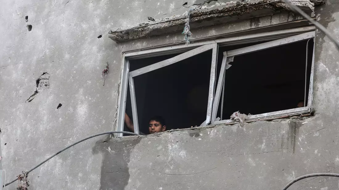 Im Raum Chan Junis soll es intensive Angriffe der israelischen Streitkräfte geben. - Bild: Mohammed Talatene/dpa