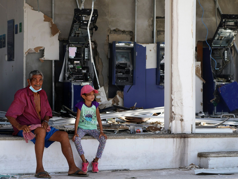 «Otis» ist dort als Hurrikan der höchsten Stufe 5 auf die Küste im mexikanischen Badeort Acapulco getroffen. - Foto: Marco Ugarte/AP/dpa